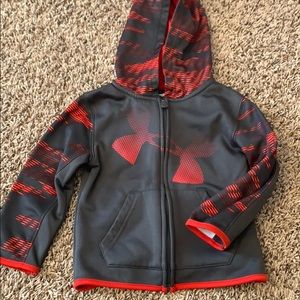 Boys 2t Under Armour sweatshirt